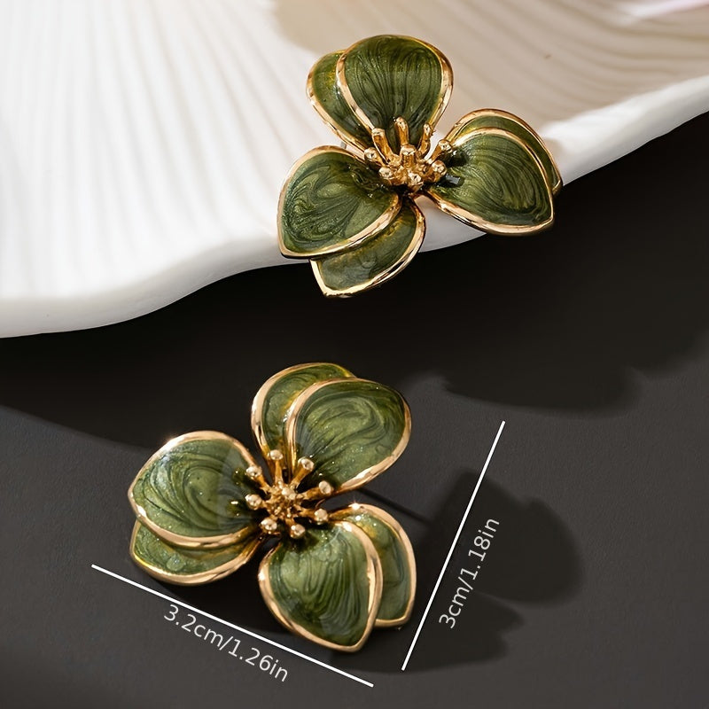 HANA Vintage Bloom Stud Earrings