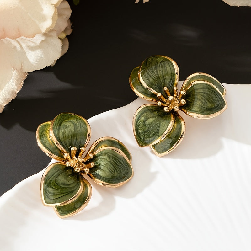 HANA Vintage Bloom Stud Earrings